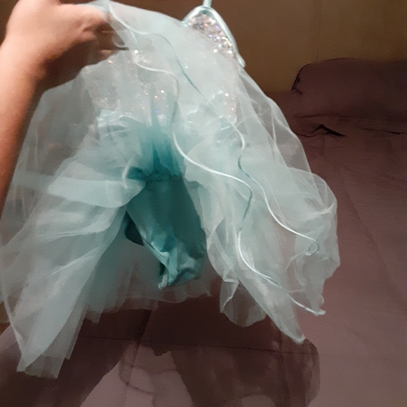 Tutu - Picture 3 of 3